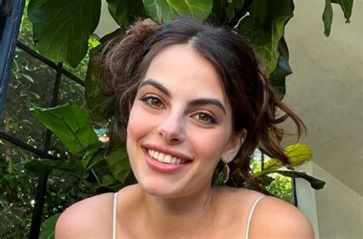 Alexa Pearl Face: Unveiling the Allure of a Rising Beauty Icon