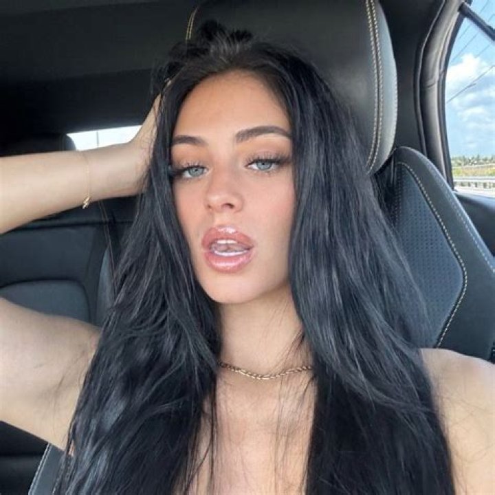 Camilla Ara&uacute;jo Leaks: A Comprehensive Analysis and Understanding