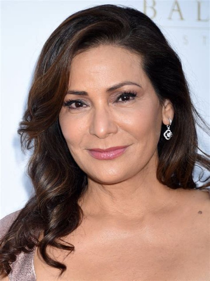 Constance Marie Relationships: A Comprehensive Look into Her Love Life