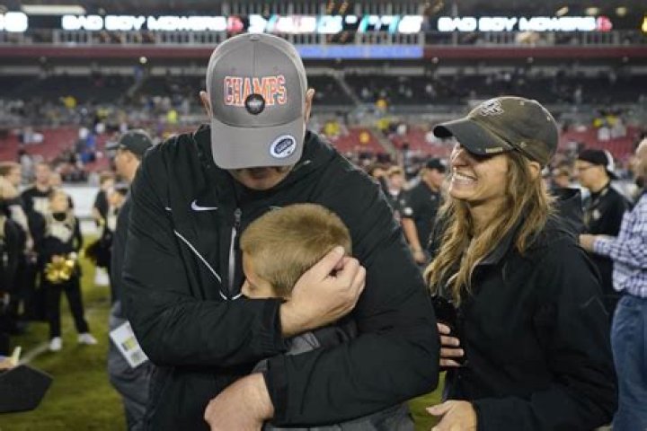 Does Josh Heupel Have a Wife? Exploring the Personal Life of the Prominent Coach