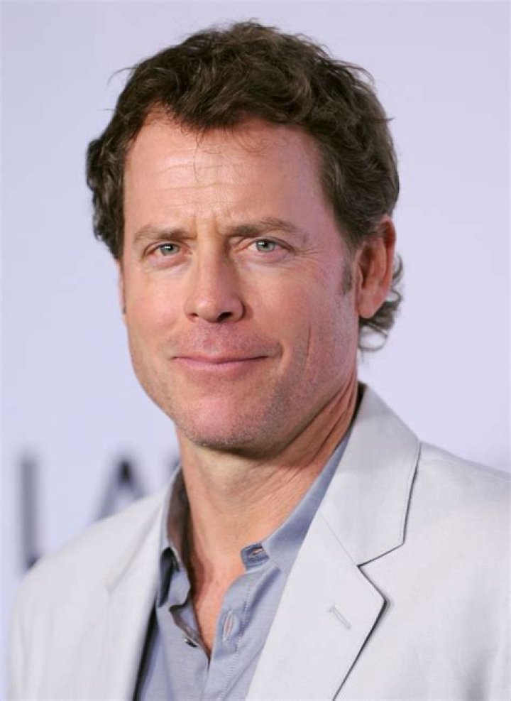 Greg Kinnear: A Versatile Actor and Hollywood Icon