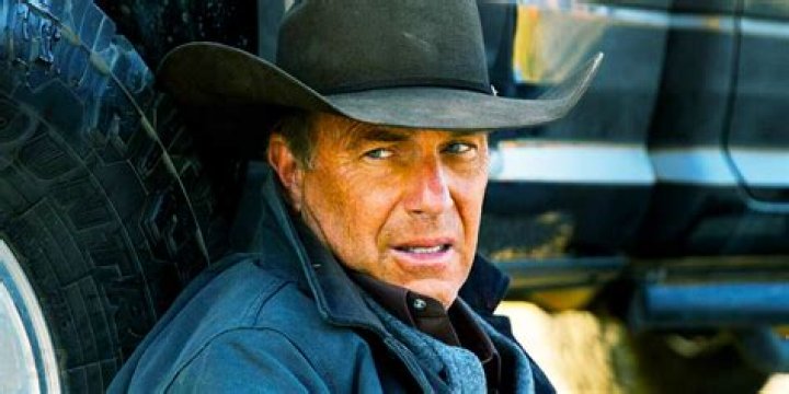 How Does John Dutton Die on Yellowstone: A Comprehensive Analysis