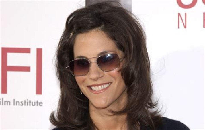 How Old Is Jami Gertz? Discovering the Life and Career of a Beloved Actress
