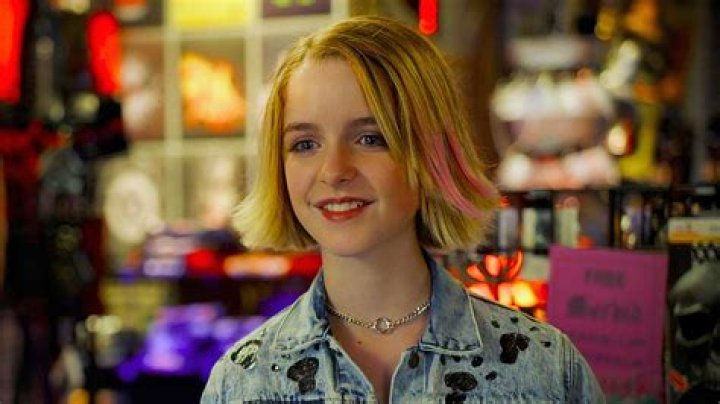How Old is Paige in Young, Held, and Wanted Season 6?