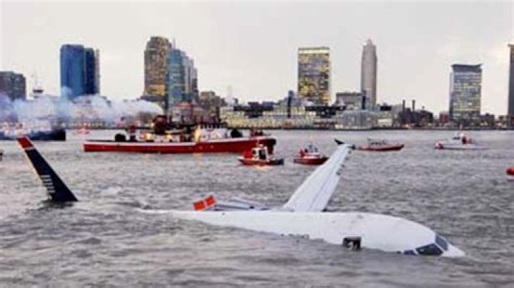 Hudson River Airplane Accident: A Remarkable Story of Survival and Heroism