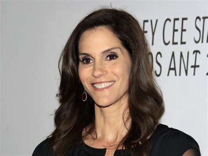 Jami Gertz Young: Unveiling the Life and Achievements of a Beloved Actress