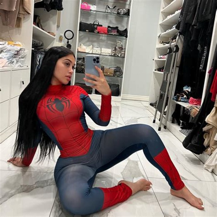 Jaylin Ojeda OnlyFans: A Comprehensive Guide to Her Career, Content, and Influence