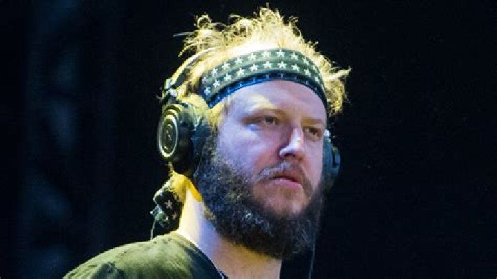 Justin Vernon Age: A Comprehensive Exploration of the Bon Iver Frontman's Life