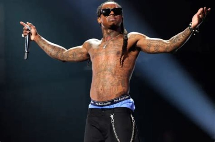 Lil Wayne's Height: Unveiling the Truth About the Rapper's Stature