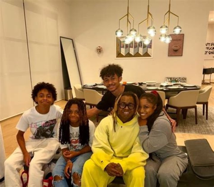 Lil Wayne's Siblings: A Comprehensive Exploration of Their Lives and Impact