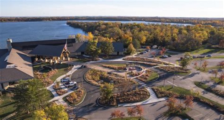 Maumeetate Park Lodge Ohio: A Premier Destination for Nature and Adventure