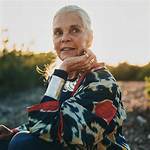 Rediscovering the Extraordinary Legacy of Ali Macgraw: Beyond Steve Mcqueen's Ex