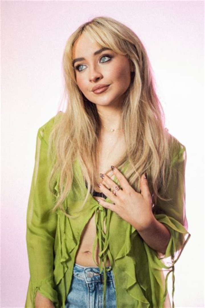 Sabrina Bank: A Rising Star in the Entertainment Industry