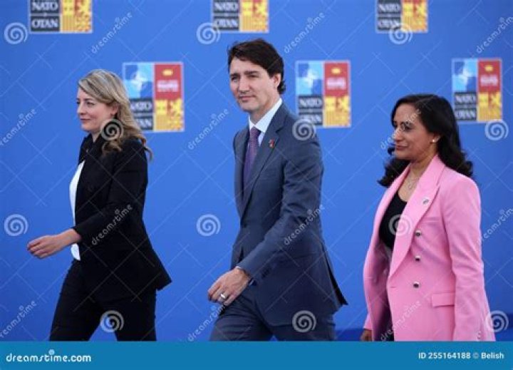 Trudeau Joly Relationship: A Comprehensive Analysis of Their Political and Personal Dynamics